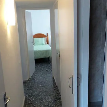 Residencial Roca Eden Apartment *